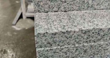 丹东芝麻白楼梯踏步