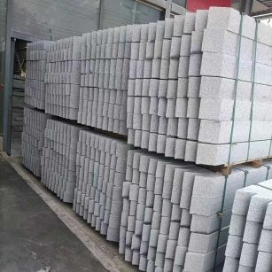 丹东芝麻白树围石 树池