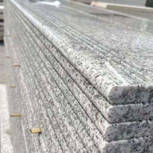 丹东芝麻白楼梯踏步 花岗岩楼梯板材