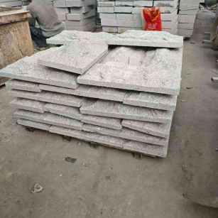 丹东芝麻白蘑菇石，自然面