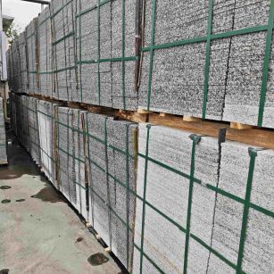 丹东芙蓉白地铺石，石材地铺石