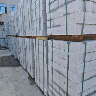 丹东芝麻白路牙石，路侧石