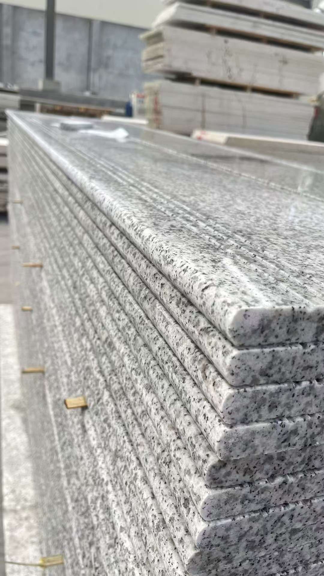 丹东芝麻白楼梯踏步 花岗岩楼梯板材