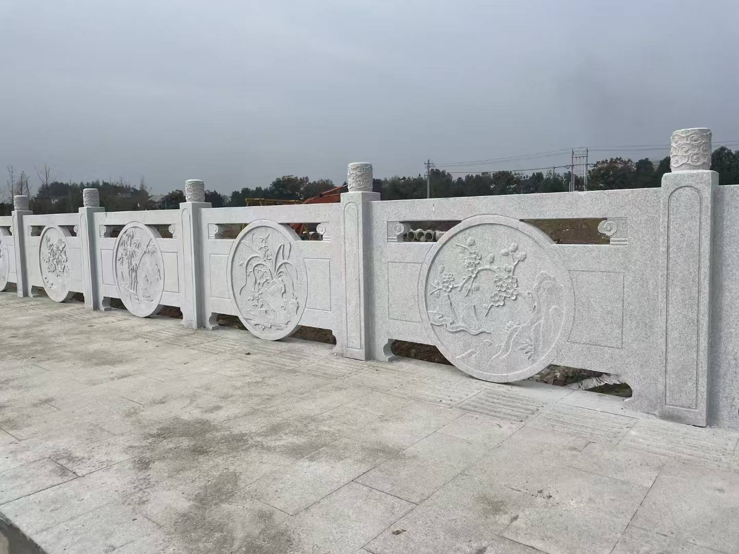 丹东芝麻白河道栏杆 石材栏杆