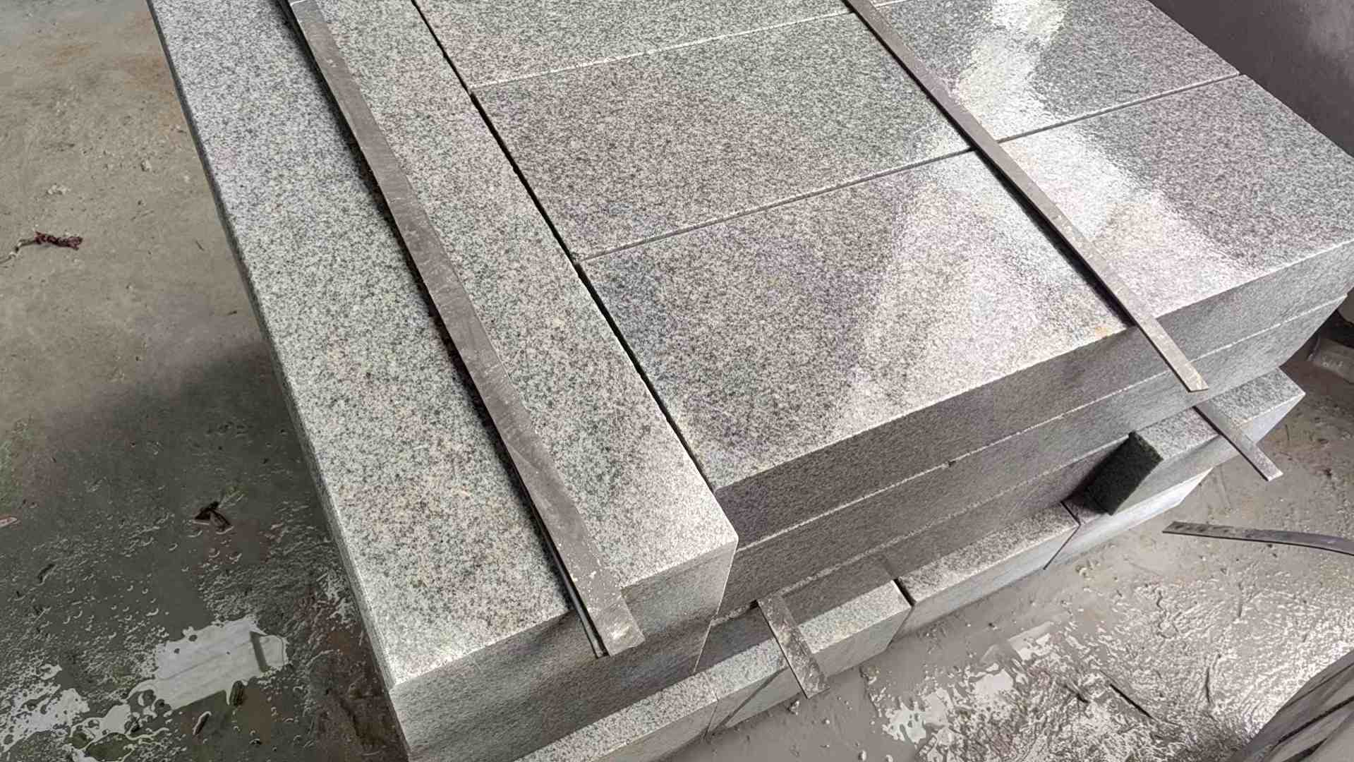 丹东芝麻灰 芝麻白 路牙石 路侧石 马路牙子